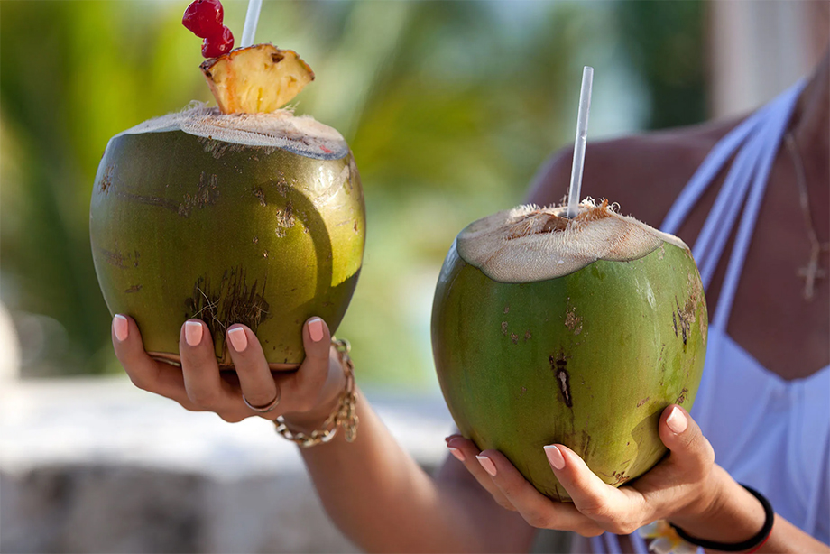 Uống nước dừa như thế nào tốt cho sức khỏe